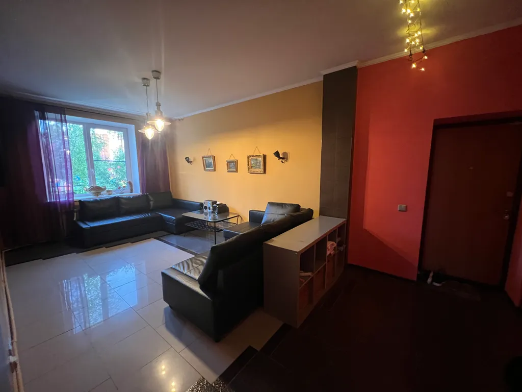 Просторная квартира рядом с заливом