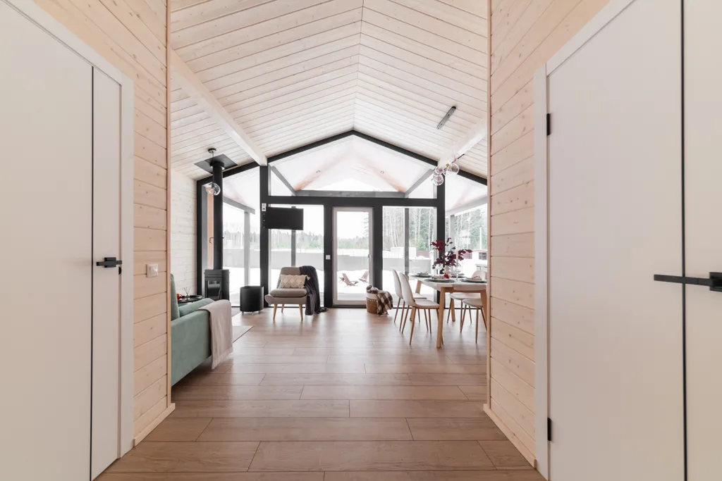 Стильный барнхаус с сауной, камином и панорамой