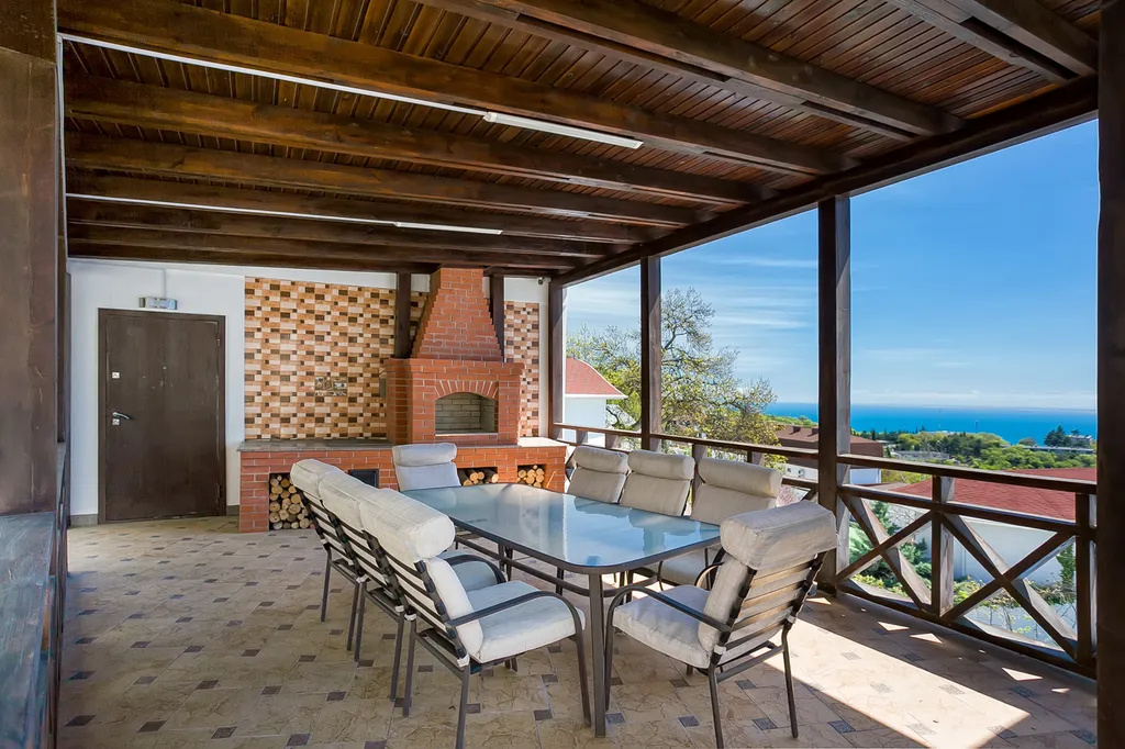 Коттедж Шикарная вилла в Массандровском парке — Ялта