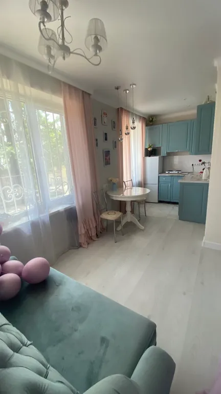 Дизайнерская квартира на море в лесном заповеднике