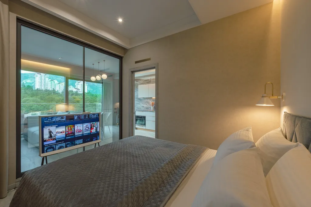 Эксклюзивная квартира с лучшим видом в приморском парке Ялты