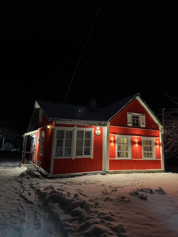 Алая дача с баней