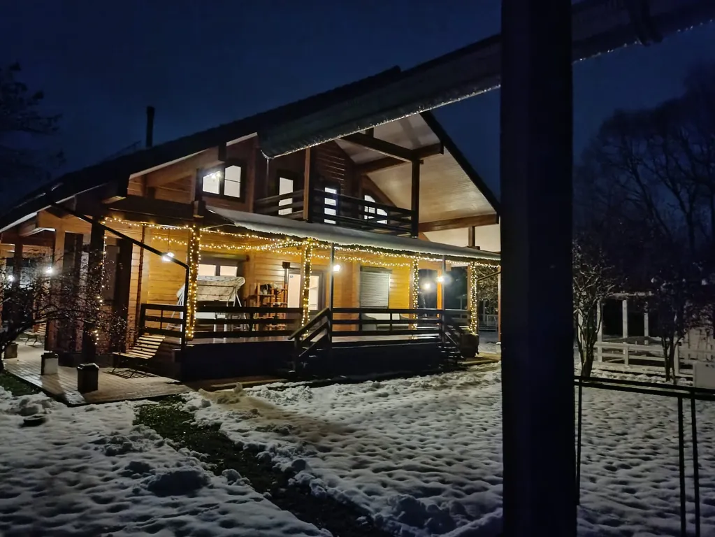 Большой светлый гостевой дом 230кв/м 50 соток участок