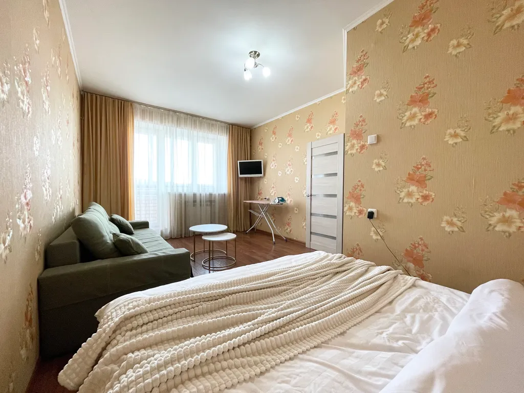 Квартира Апартаменты в центре Орла с большой лоджией и парковкой от Grant Apart — аренда посуточно в Орёл