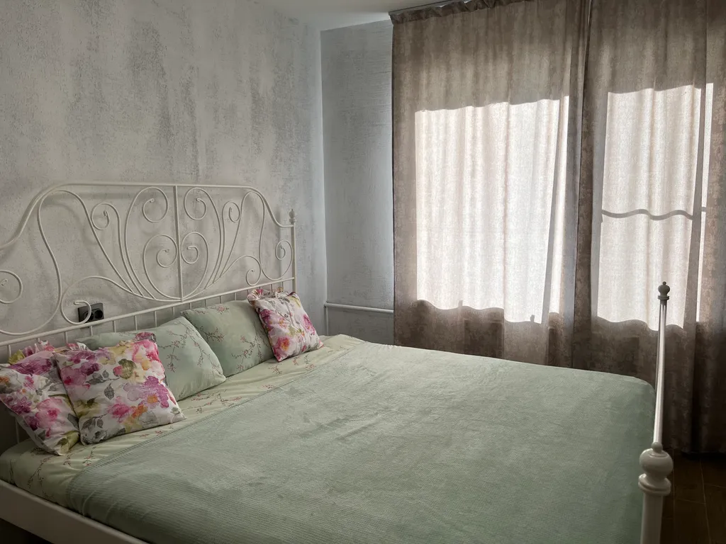 Посёлок имени Морозова квартира у Ладожского озера , каток