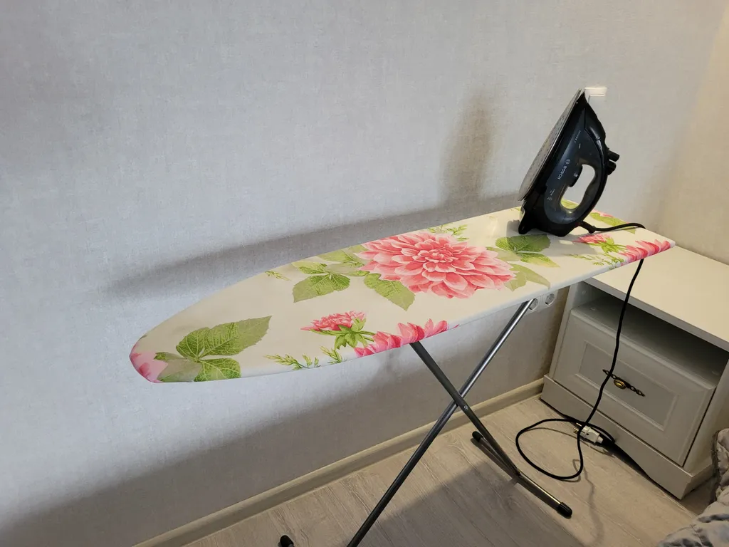 Тихая квартира в самом центре города, окна во двор, рядом парковка