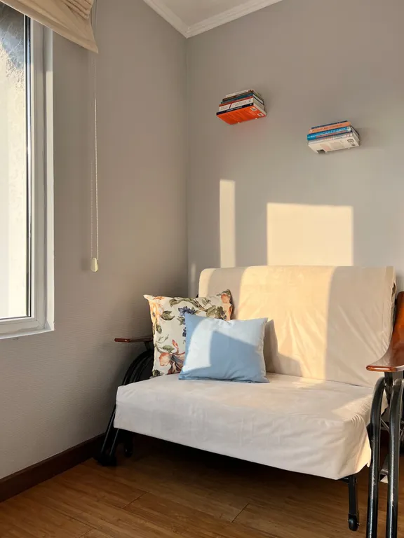 Уютная квартира с прекрасными видами в центре Алматы