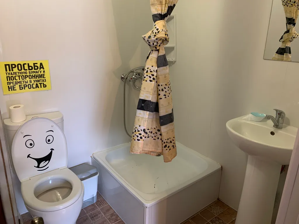 Номера в центре посёлка для семейного отдыха для большой компании