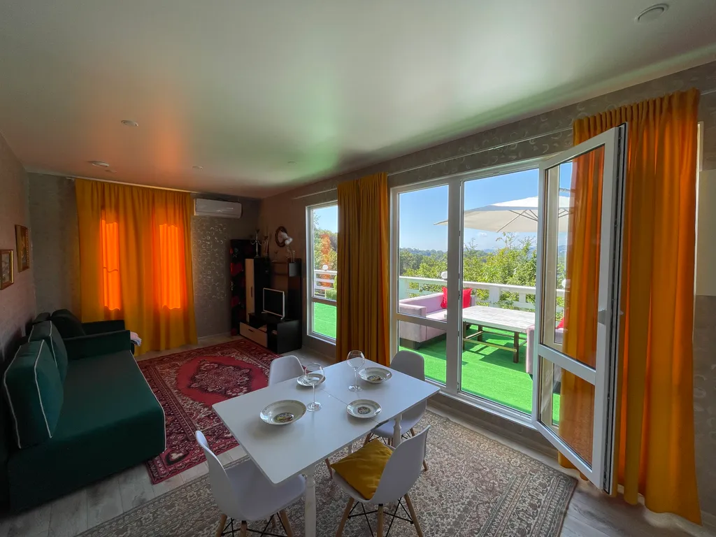 Коттедж Дом в Сочи с большой террасой и шикарным видом — Раздольное