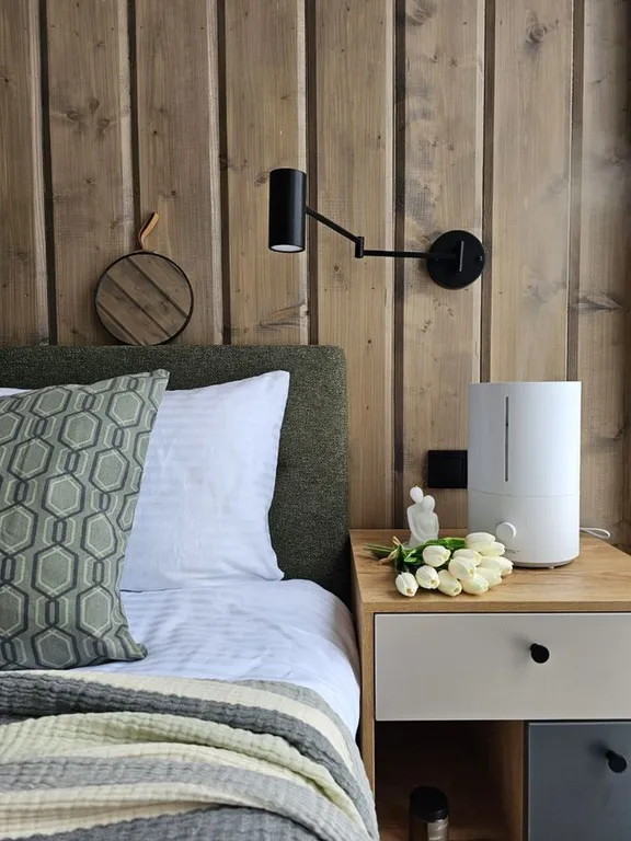 Дизайнерский панорамный дом с сауной в хвойном лесу