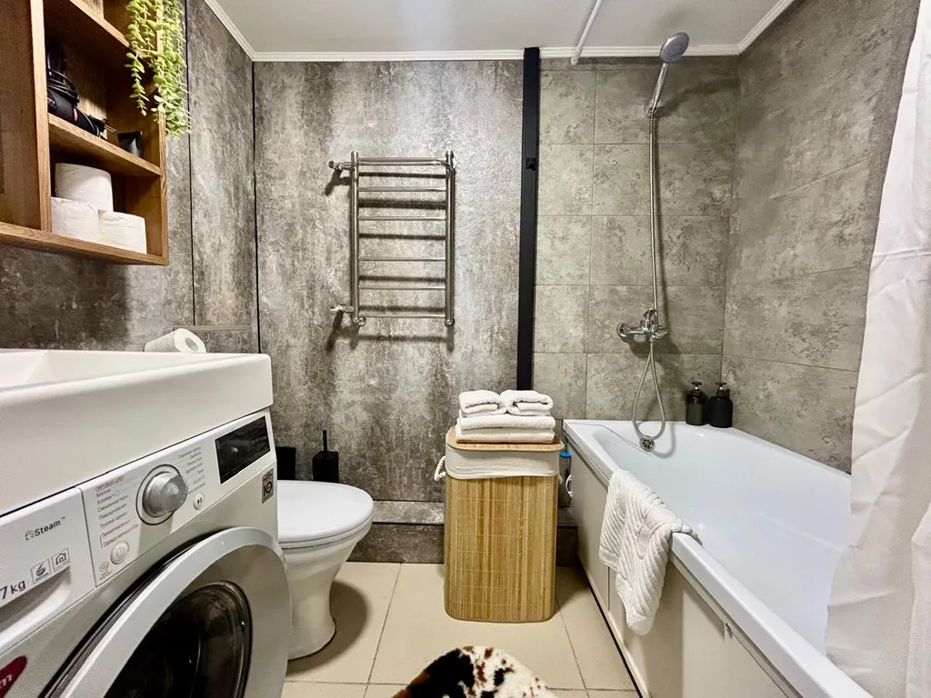 Квартира Студия в стиле Loft в двух уровнях в центре города — Алматы