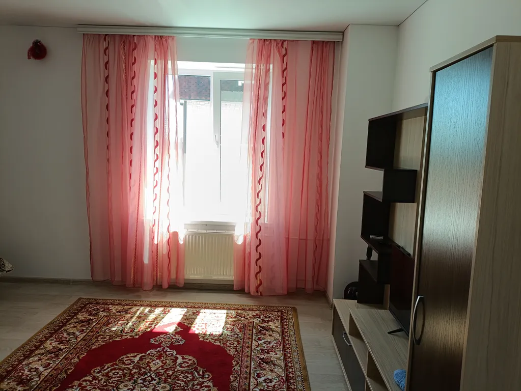 Уютная квартира рядом с ГЛЦ Металлург Магнитогорск и озеро Банное