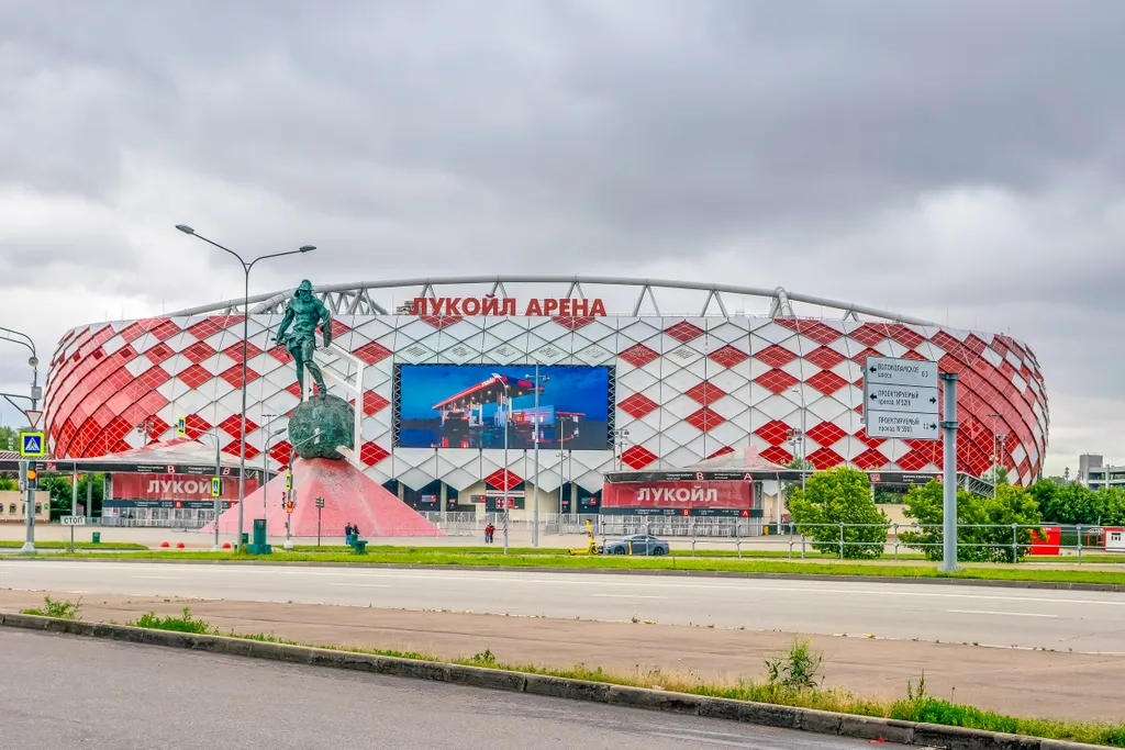 Уютная студия около метро Спартак