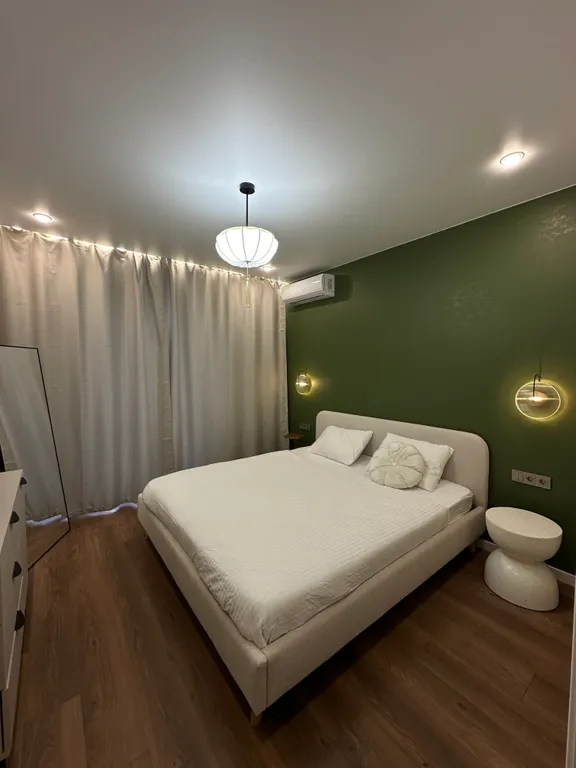 Дизайнерская однокомнатная квартира рядом с центром