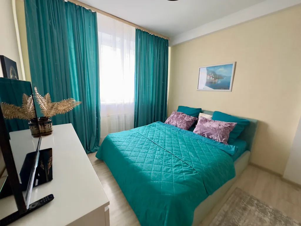 Евродвухкомнатная квартира в центре города