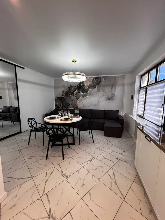 Коттедж Дом в центре города — аренда посуточно в Энгельс