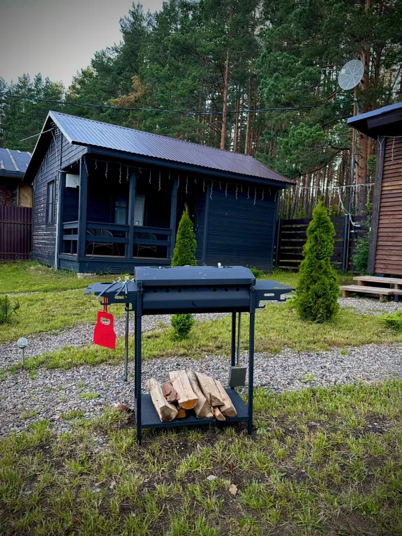 Коттедж на берегу озера