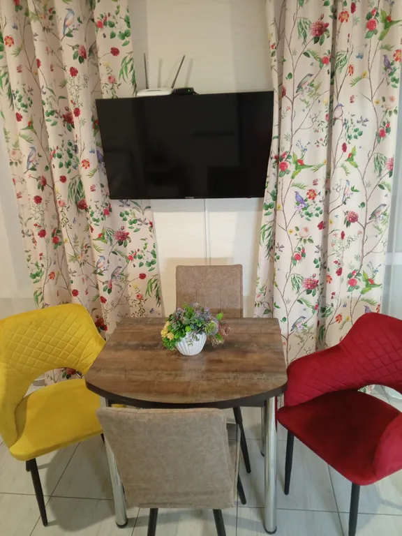 Светлая студия в тихом районе у моря