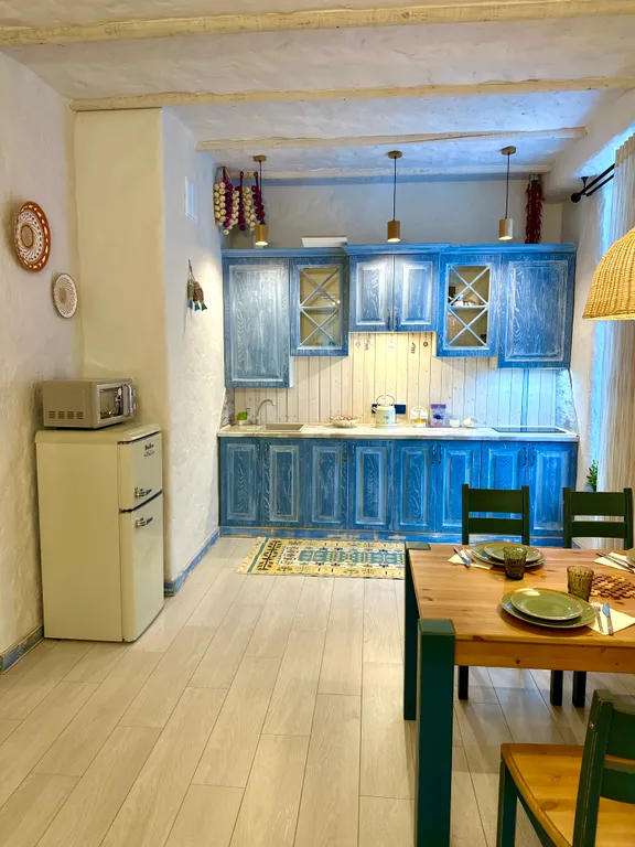 Санторини в горах