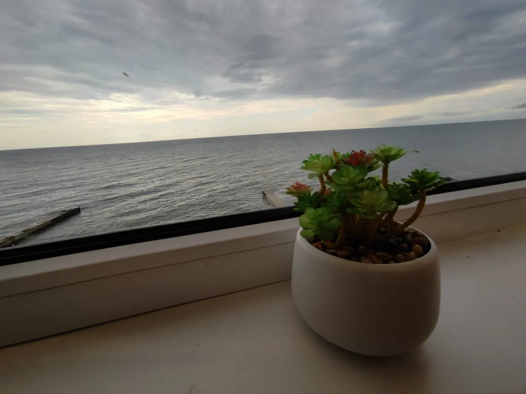 Квартира с видом на море и горы