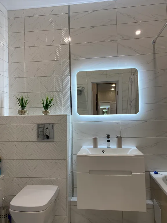 Красивая квартира на Российском