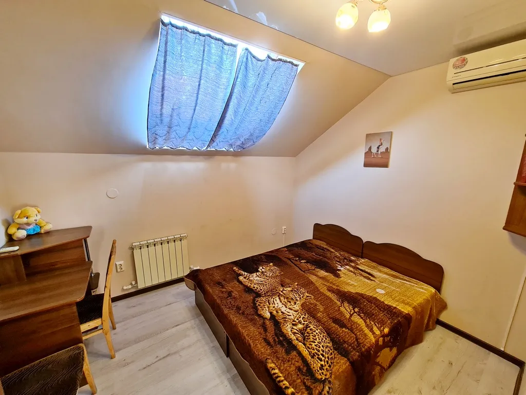 Коттедж у моря со своим двором до 11 человек, беседка, костровая чаша.