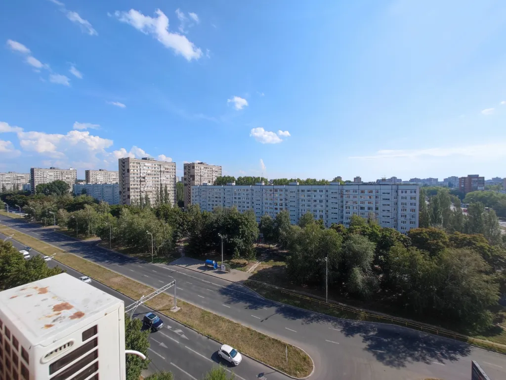 Уютная современная квартира-студия в центре автозаводского района горо