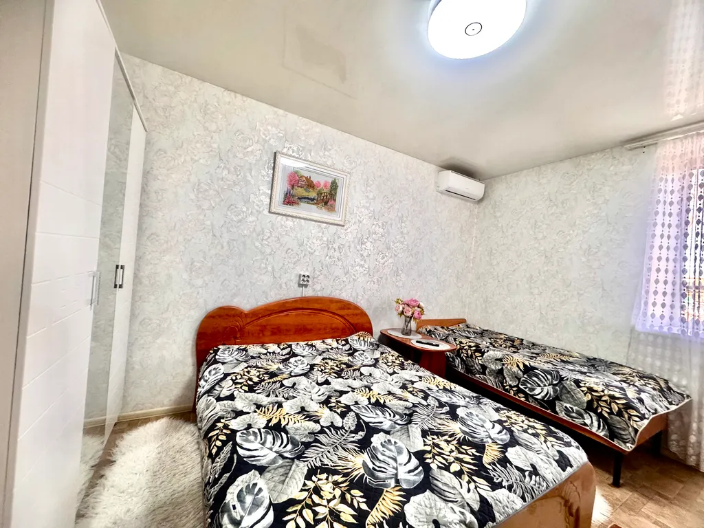 Уютная Евродвушка с отдельным входом/выходом в центре города Уссурийск