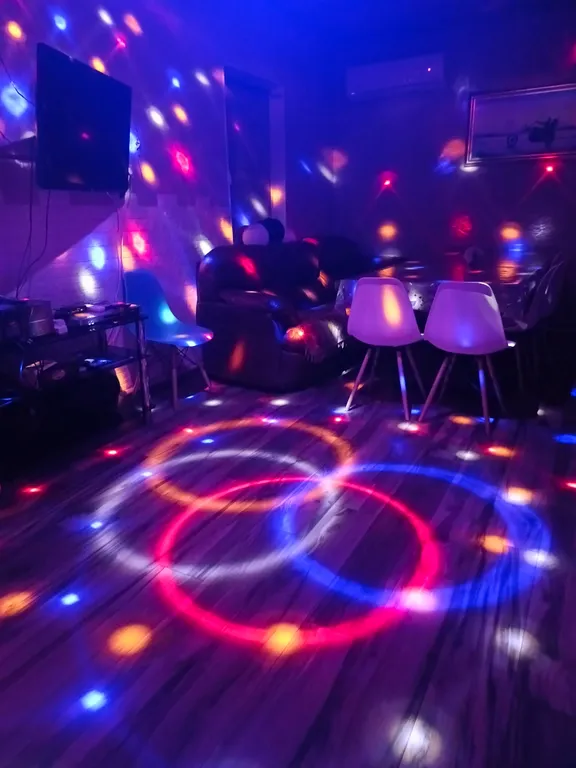 Уютный домик в городе