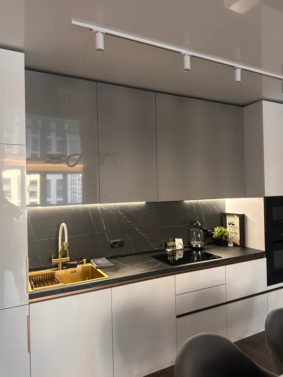 Квартира рядом с Аквапарком и Дворцом Борьбы