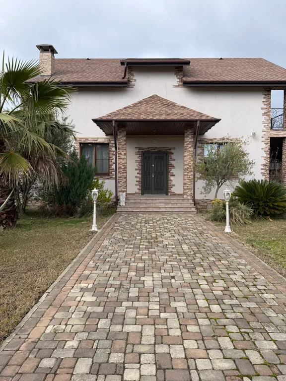 Просторный уютный коттедж с сауной и удобной транспортной развязкой — аренда посуточно в Верхневесёлое