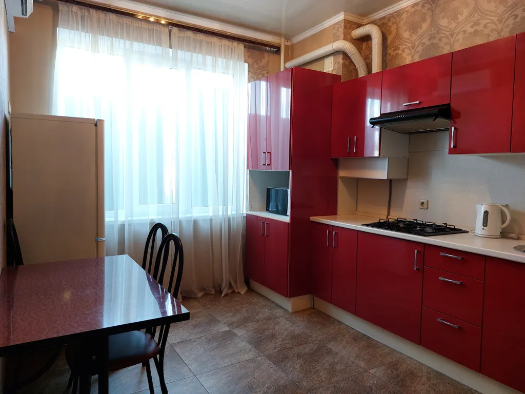 2-х комнатная квартира в 100 метрах т пляжа