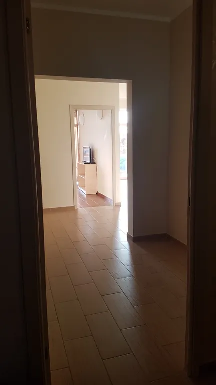 Двухкомнатная квартира на берегу моря