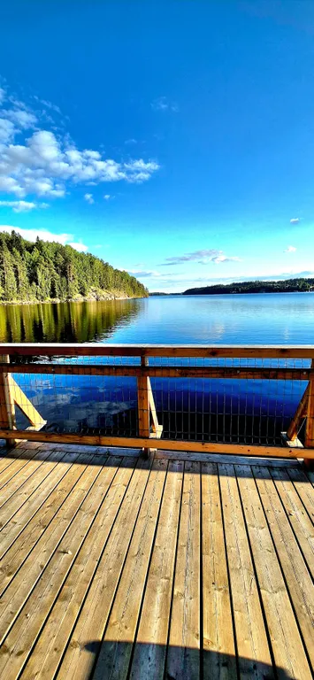 Раухала Стеклянный Коттедж на воде