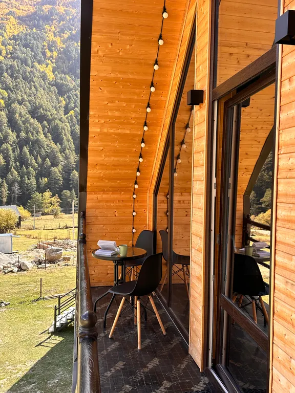 Новый домик с шикарным видом в Тегенекли