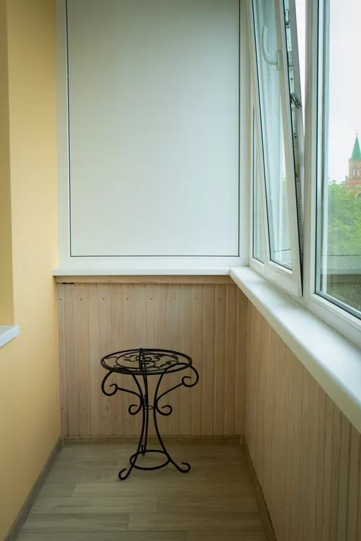 Уютная квартира с wi fi в самом центре города с видом на набережную