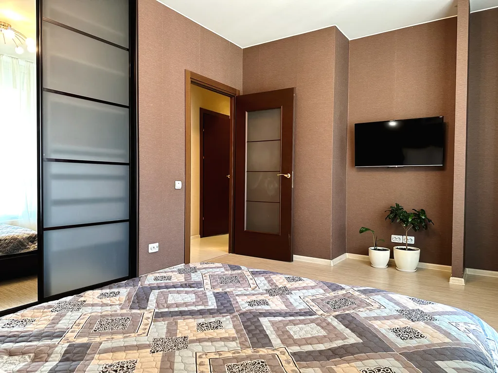 Квартира Крупногабаритная 2-комнатная квартира возле Планеты — Красноярск