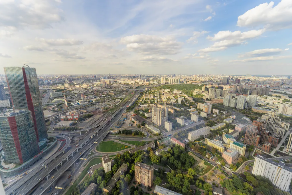 Апартамент с нежным интерьером и редким видом на город