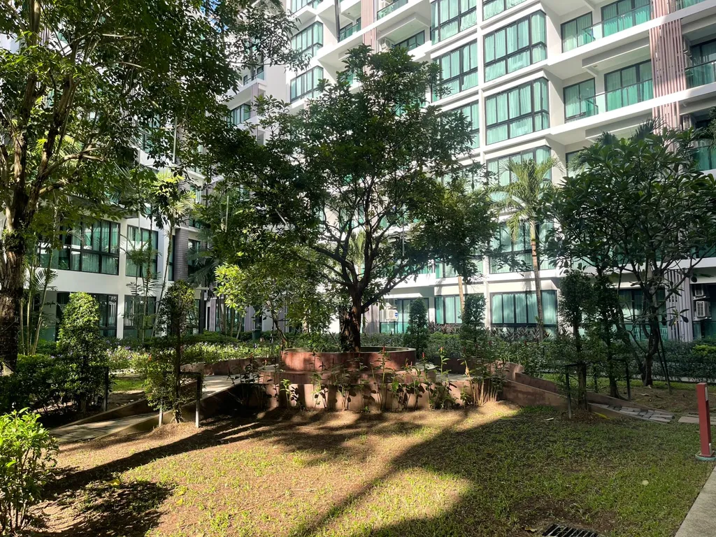 Апартамент для отдыха с детьми в тихом месте на берегу моря