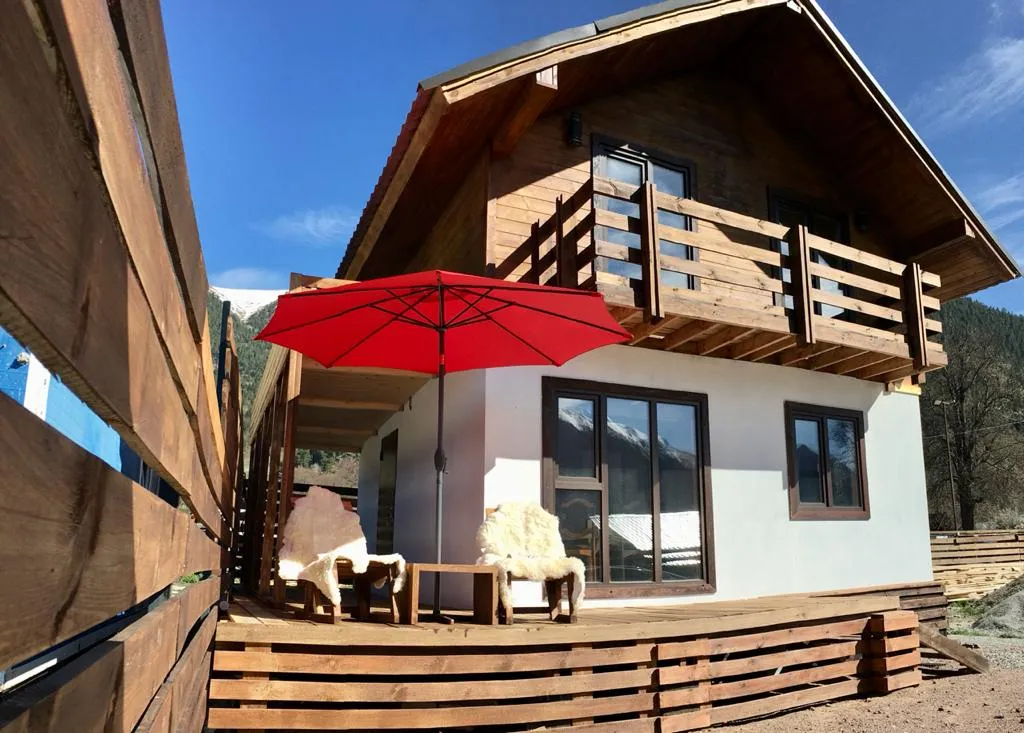 Коттедж Шале Monteville  Архыз — аренда посуточно в Архыз