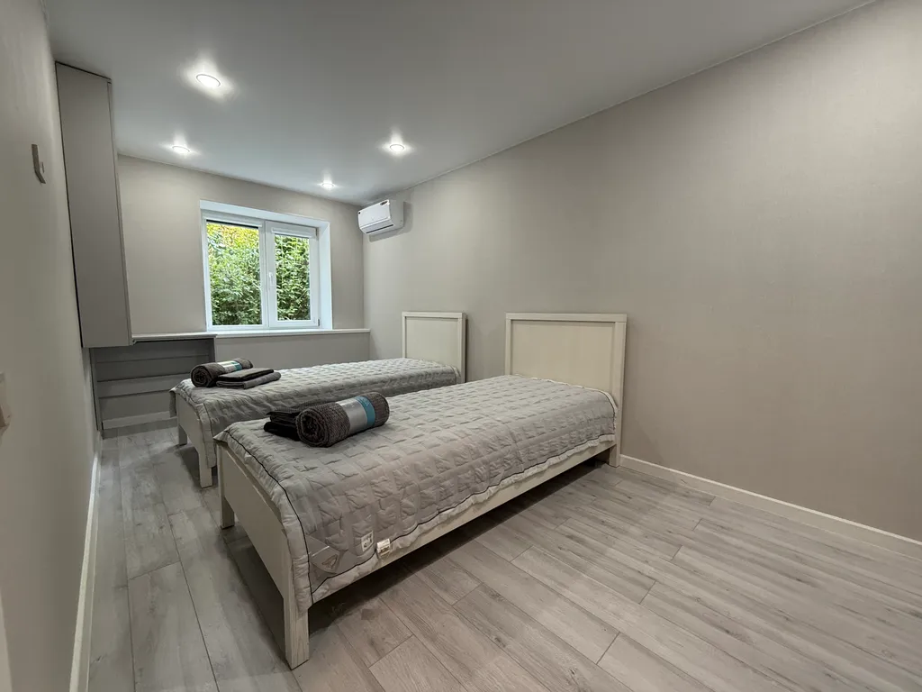 Новая евротрешка толтый мыс 5-7 мин до моря