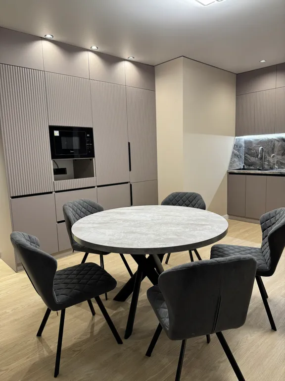 Шикарная новая квартира в центральном районе города