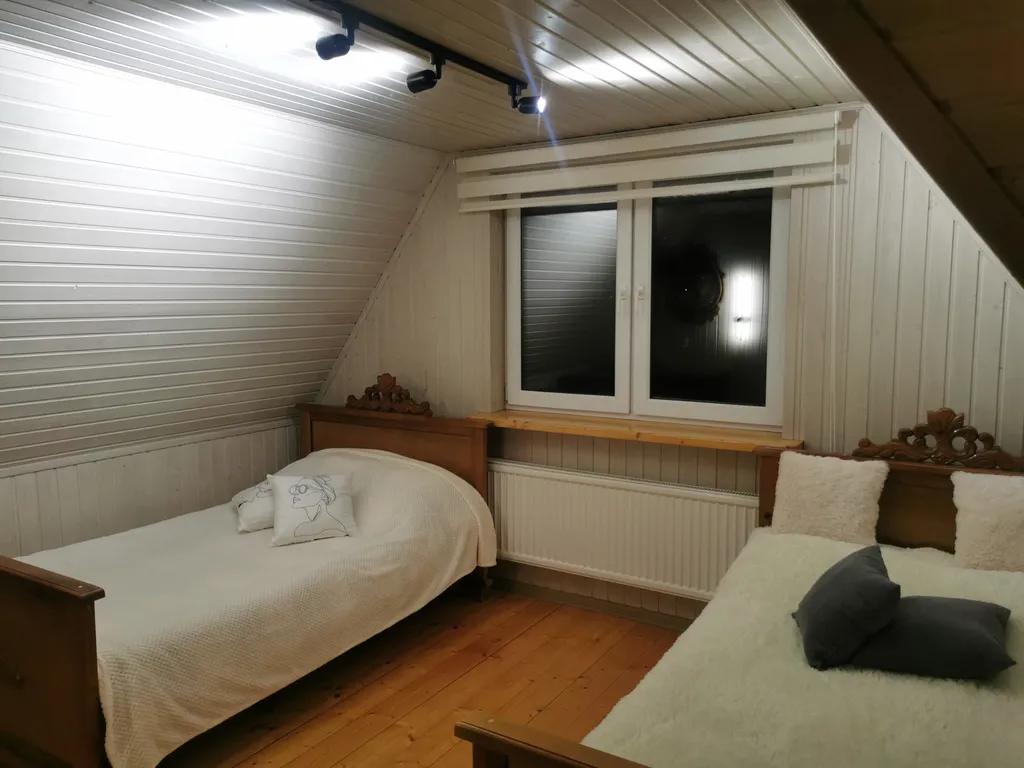 Коттедж Уютный дом с бассейном, с баней, беседка, камин, барбекю — Скоково