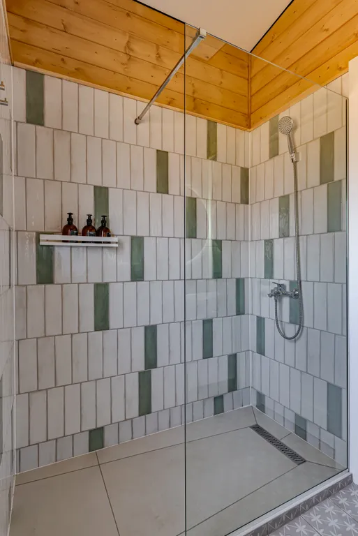 Просторный дом недалеко от озера