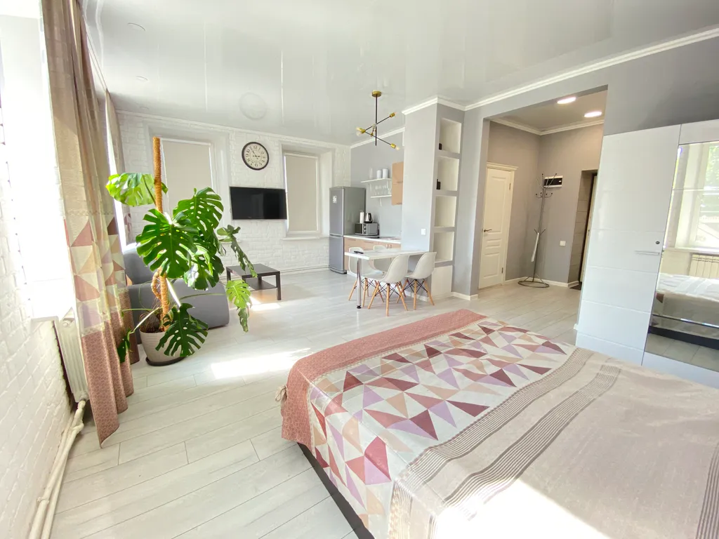 Красивая атмосферная студия