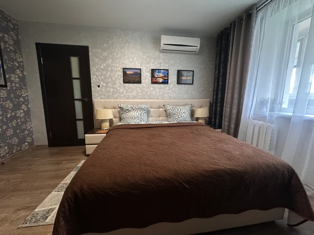 Комфортная квартира в центре города с хорошим ремонтом