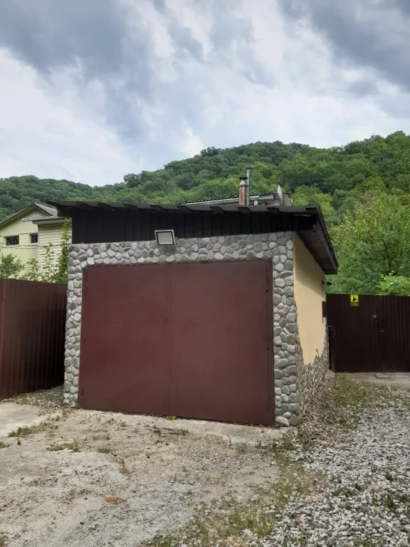 Дом с видом на горы