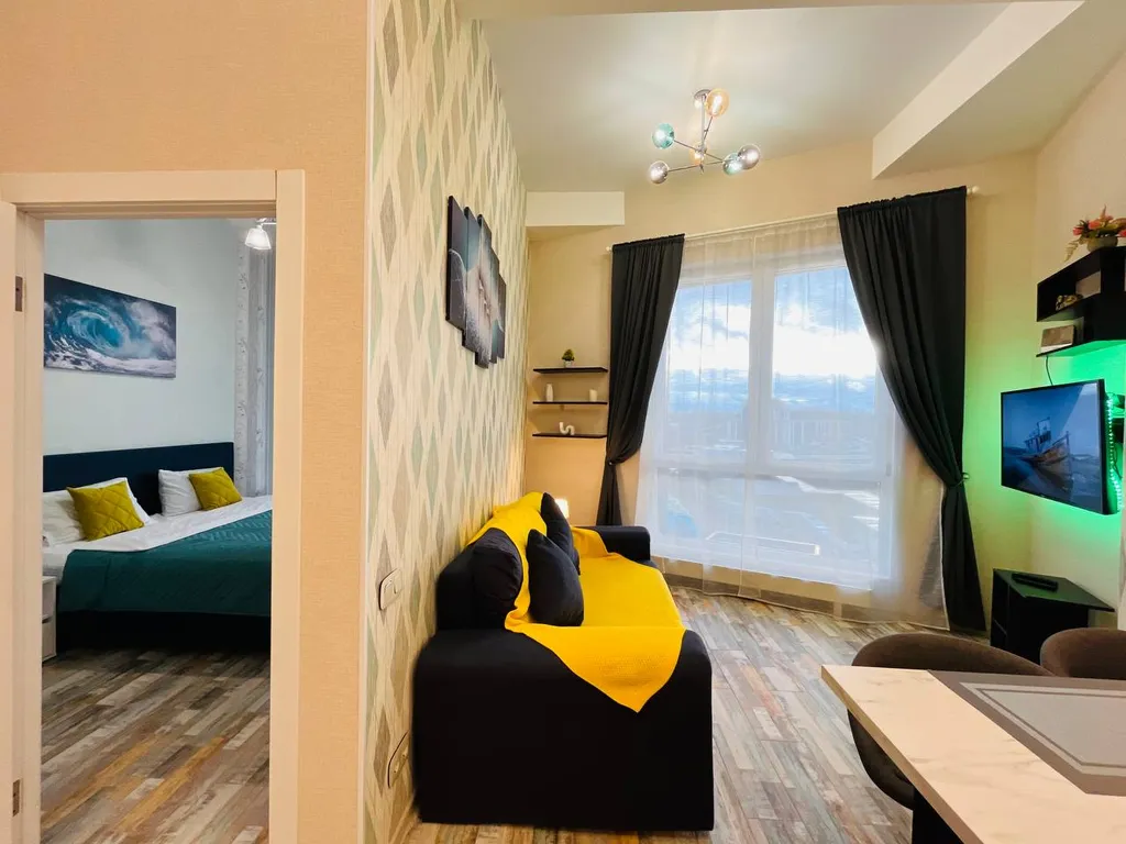 Комфортная евродвушка в доме ТЦ Галерея