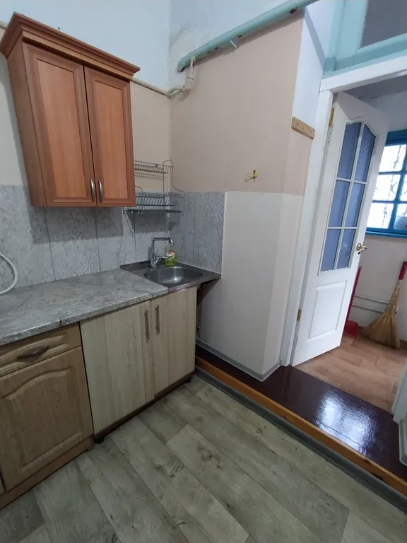 Двухкомнатная квартира с высокими потолками