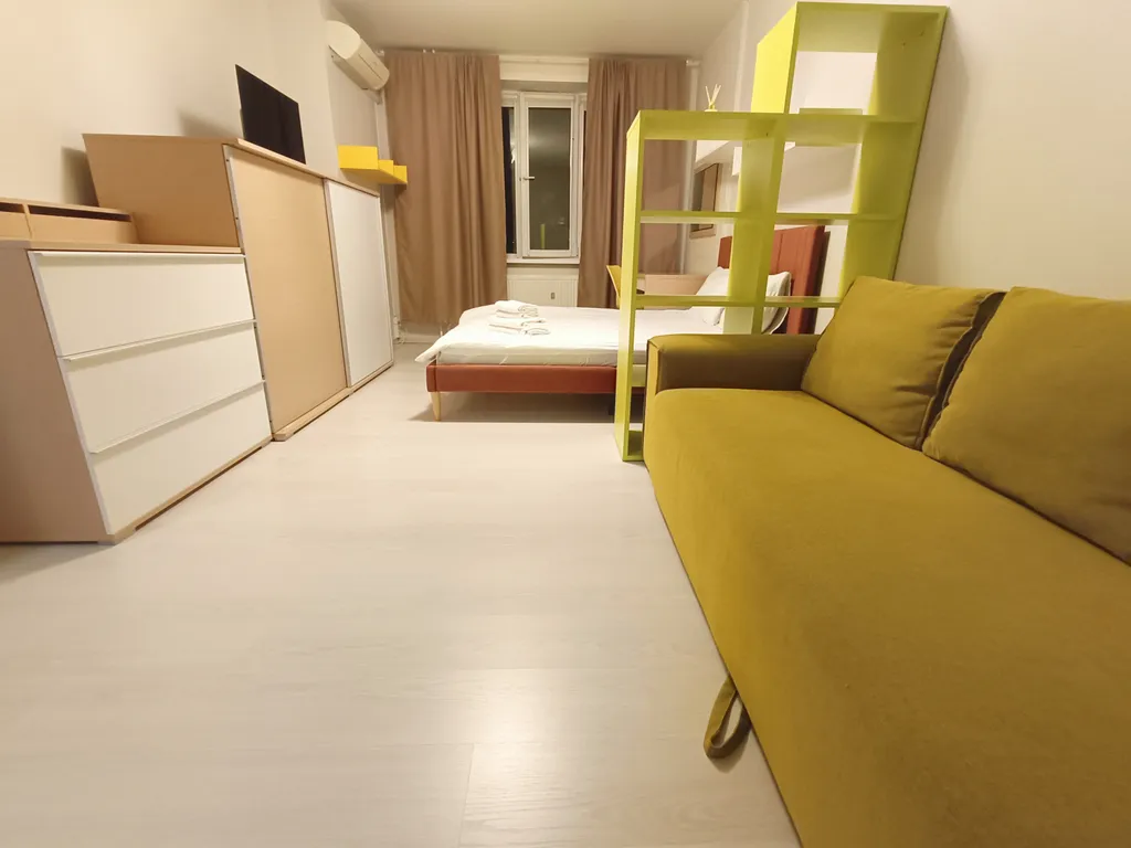 Просторная евро-двухкомнатная квартира в 10 минутах от центра